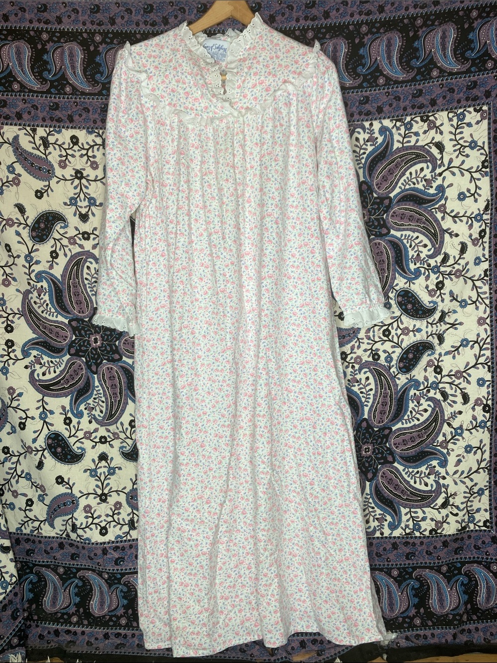 Lanz of Salzburg VTG flannel night gown M